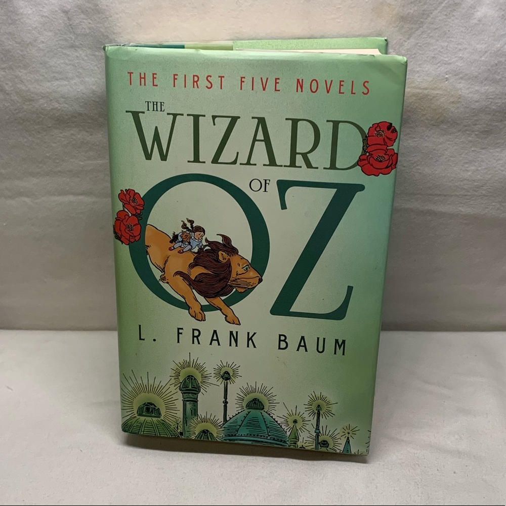 Wizard of Oz. HardBack Book The First 5 Novels